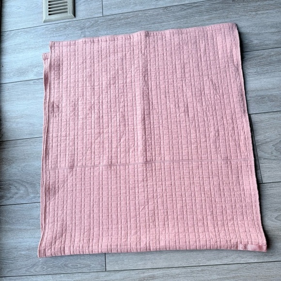 Lululemon Vinyasa Scarf *Quilt in Pink Pastel - Picture 8 of 11